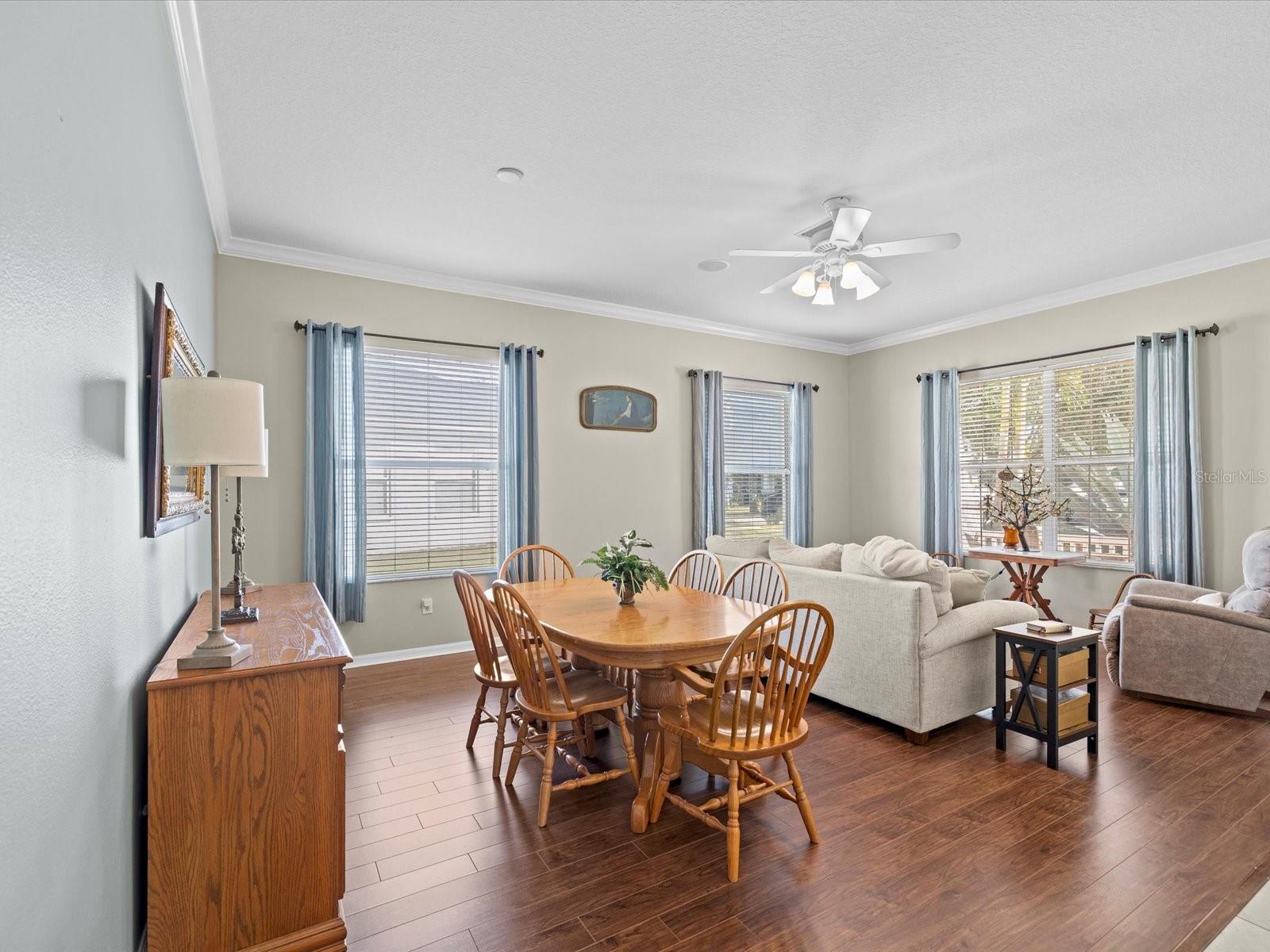 Image 6 of 77 For 7637 Grasmere Drive