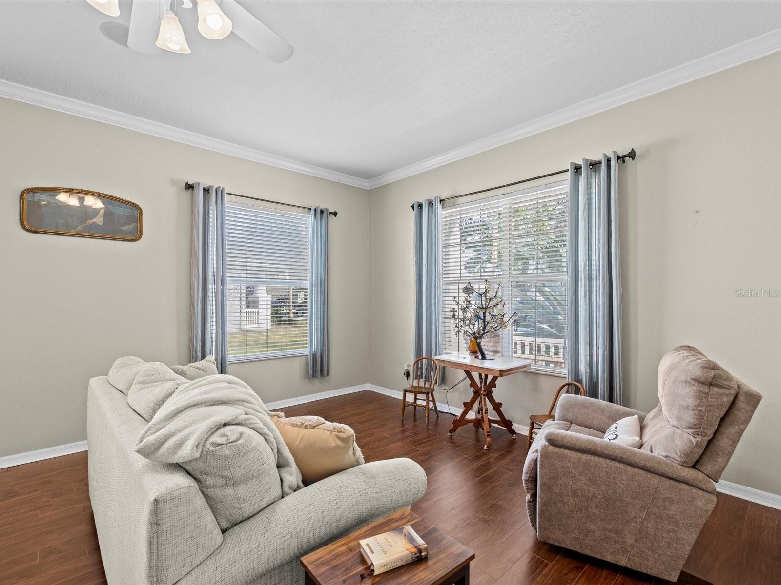 Image 7 of 77 For 7637 Grasmere Drive