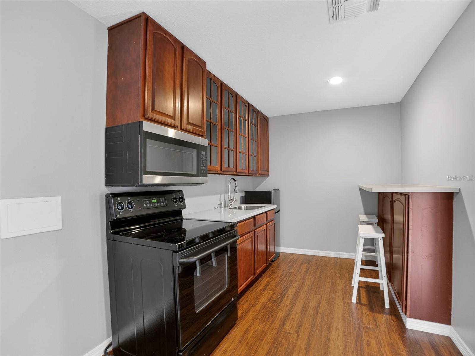 Listing photo id 22 for 16127 Bridgecrossing Drive