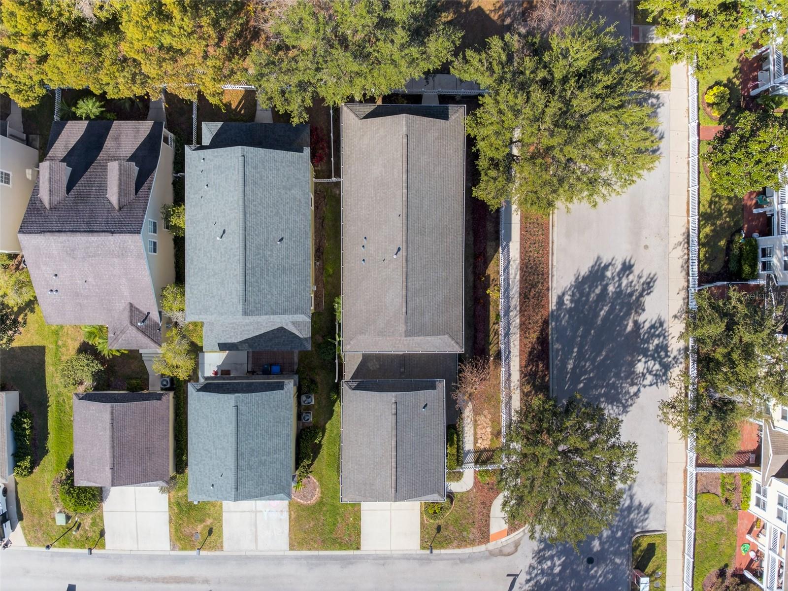 Listing photo id 28 for 16127 Bridgecrossing Drive