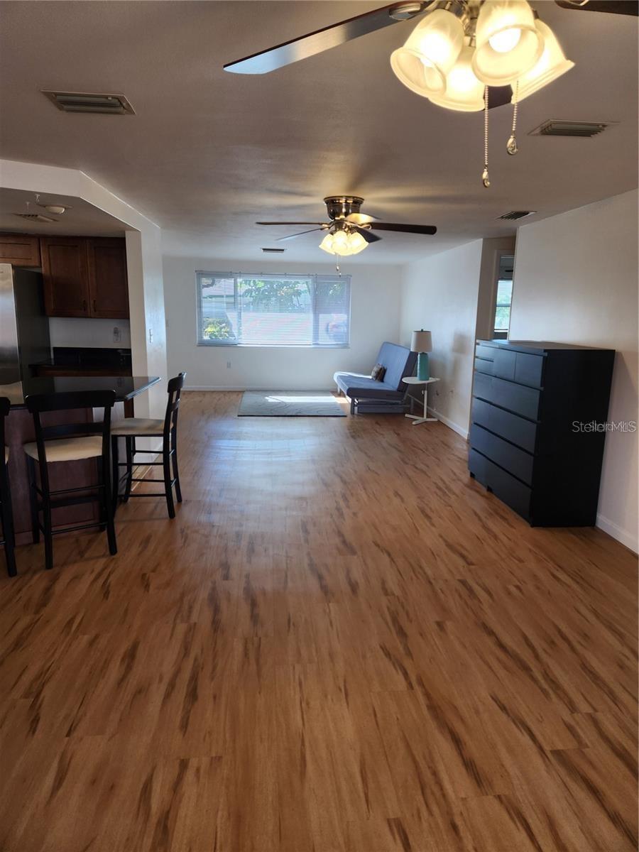 Image 3 of 14 For 7021 Sonata Drive