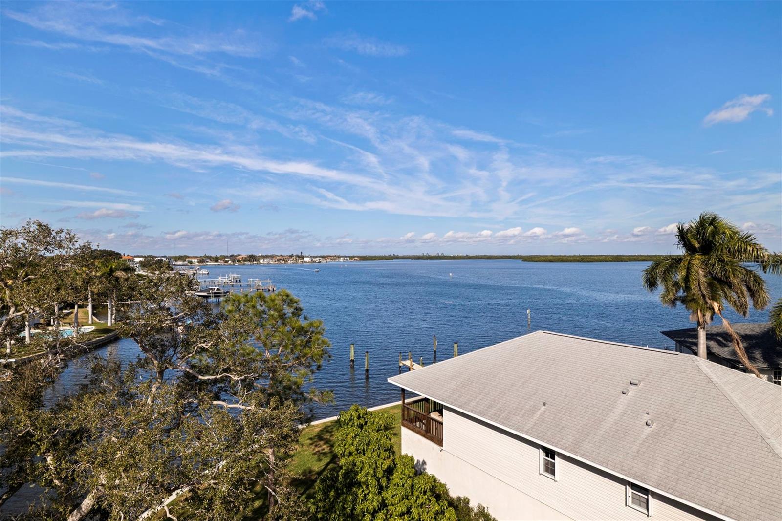 Image 61 of 93 For 1815 Bayou Grande Boulevard Ne