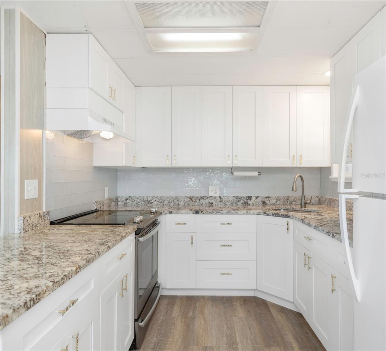 Image 10 of 45 For 39820 Us Highway 19 N 99