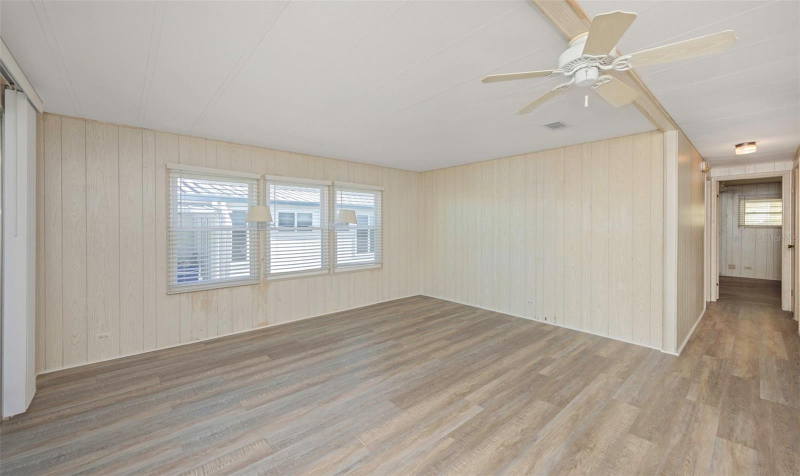 Image 15 of 45 For 39820 Us Highway 19 N 99