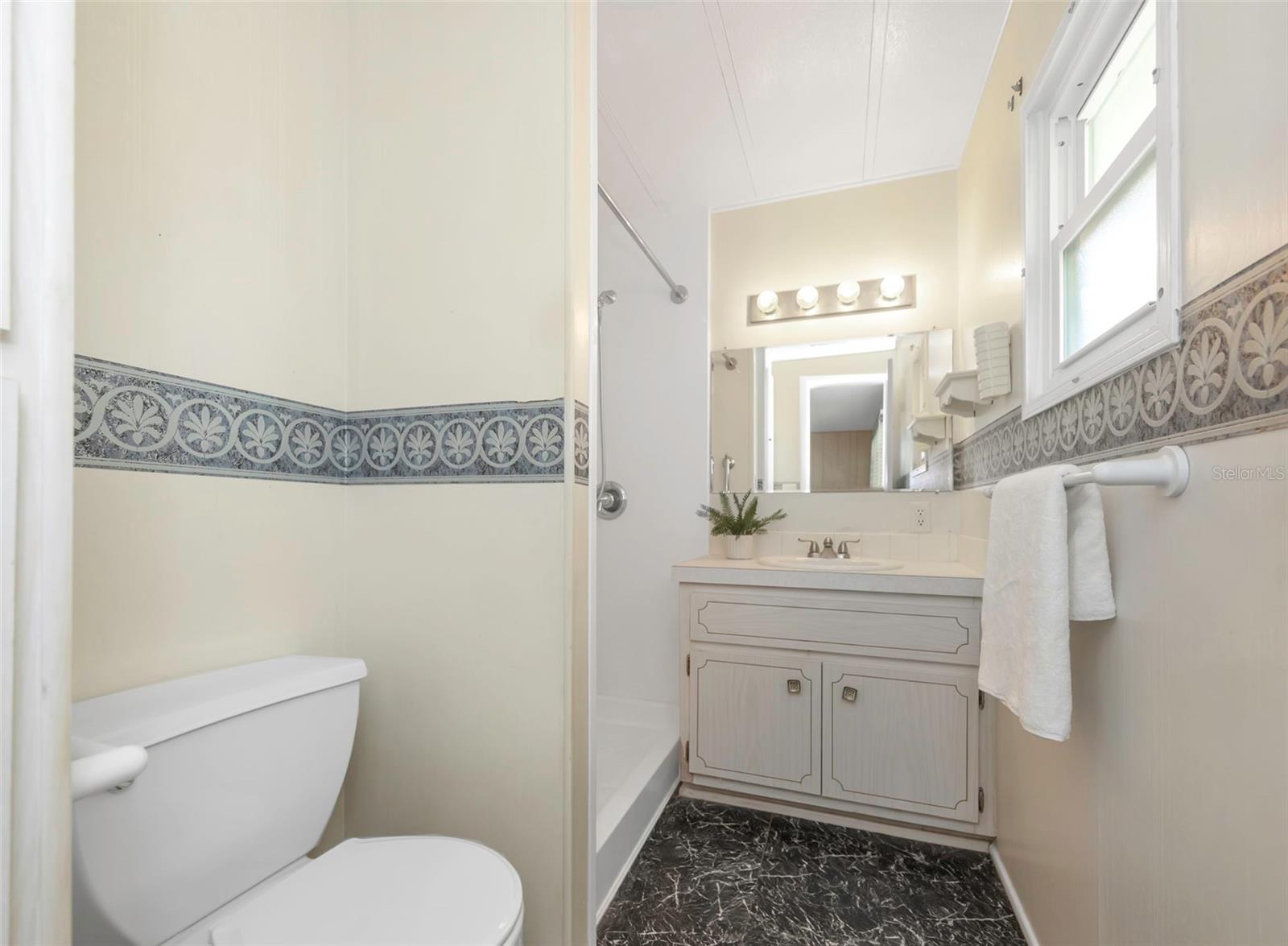 Image 27 of 45 For 39820 Us Highway 19 N 99