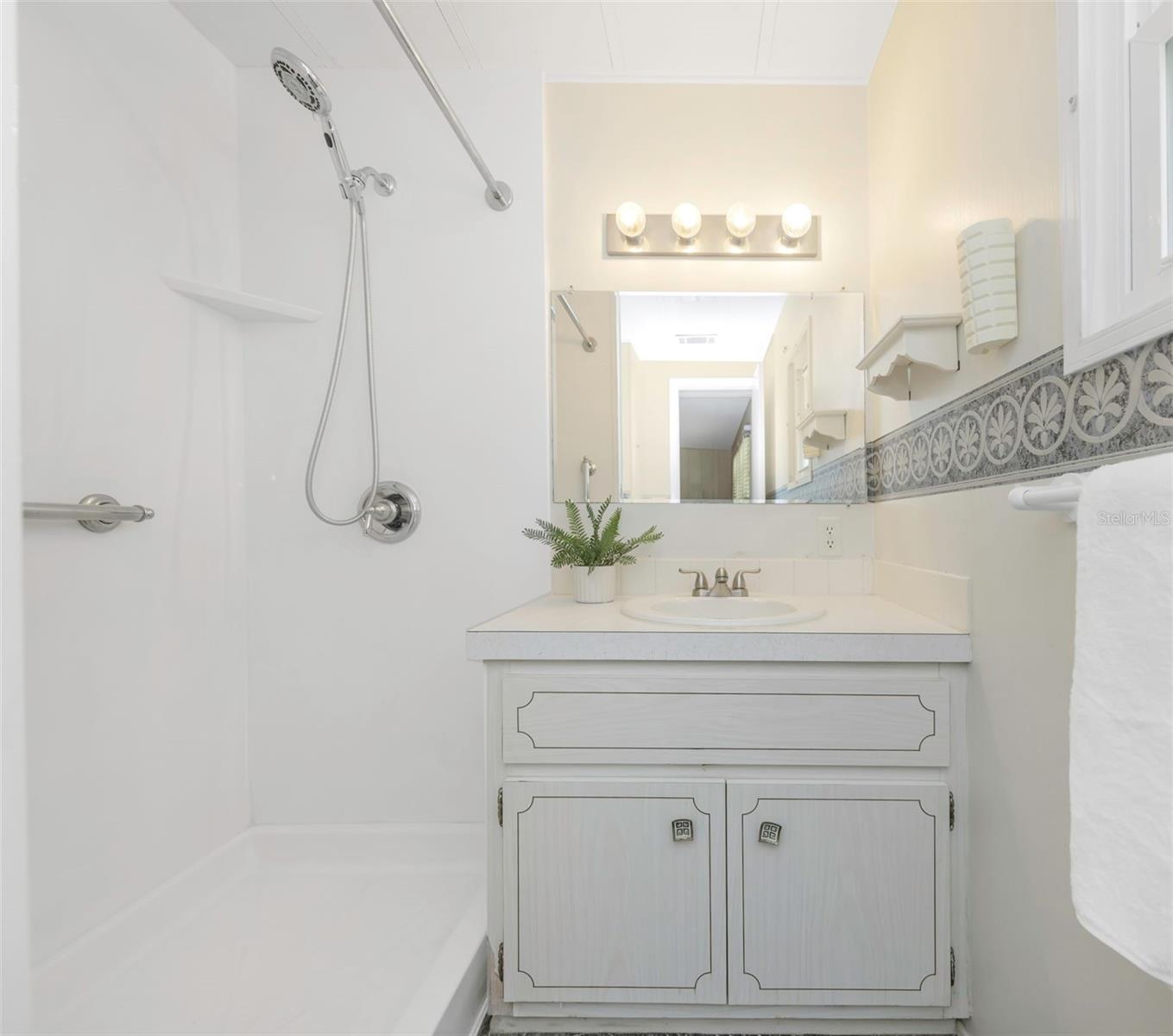 Image 29 of 45 For 39820 Us Highway 19 N 99