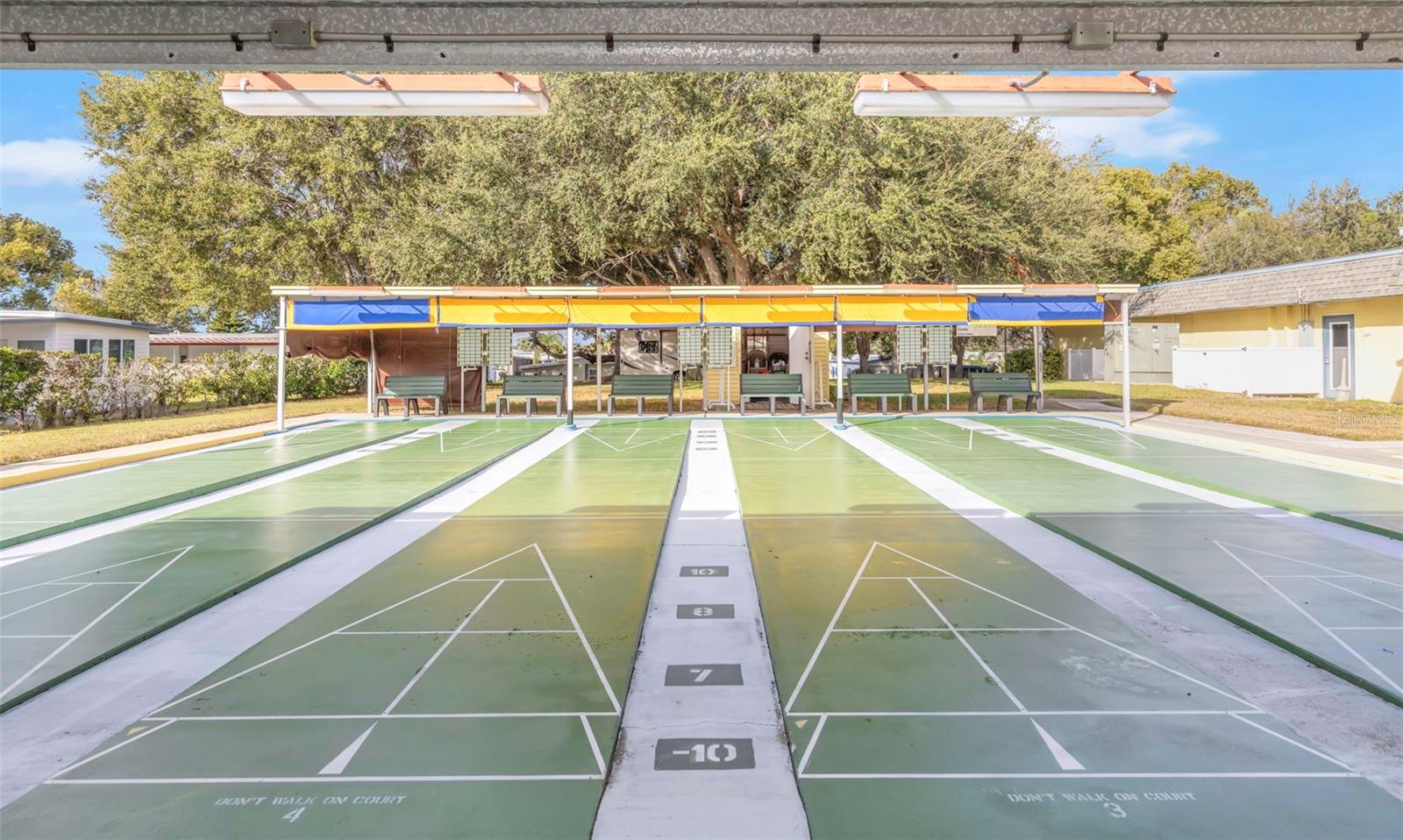 Image 42 of 45 For 39820 Us Highway 19 N 99