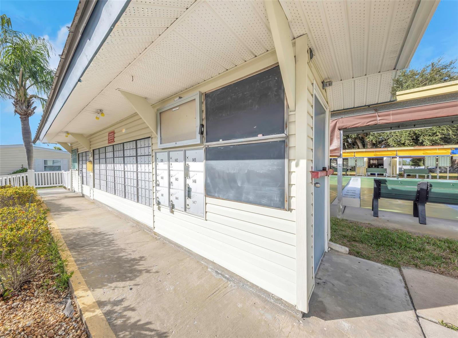 Image 45 of 45 For 39820 Us Highway 19 N 99