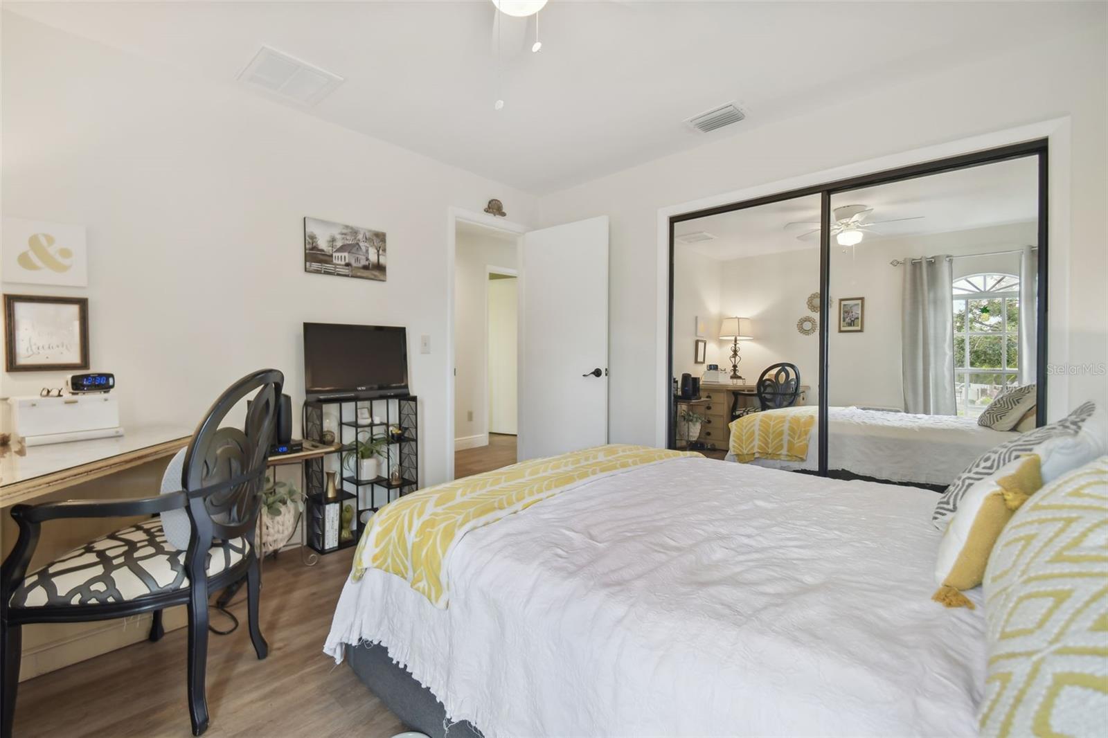 Image 27 of 70 For 4207 Arborwood Lane