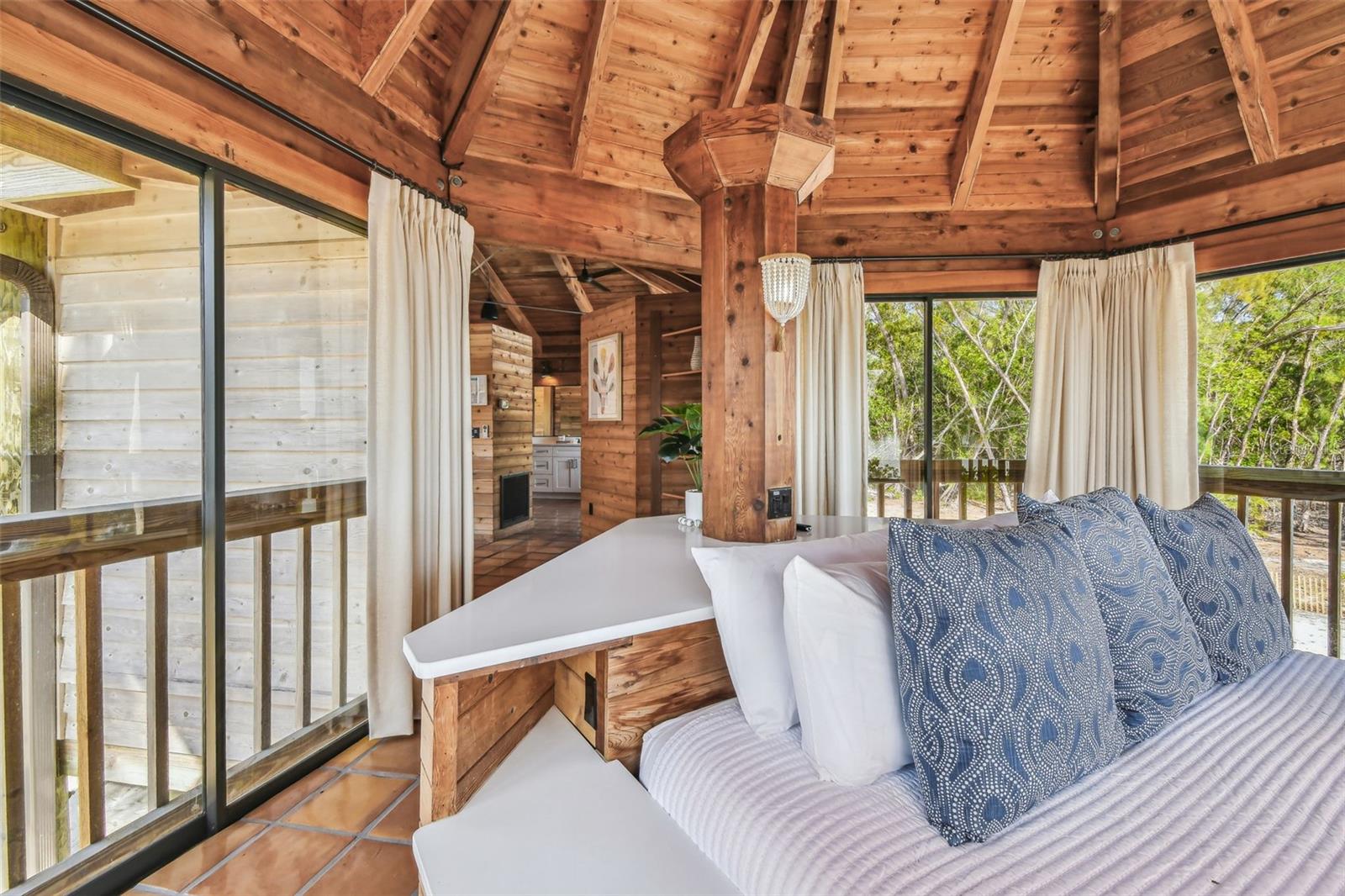 Image 39 of 100 For 7147 La Lenaire Drive