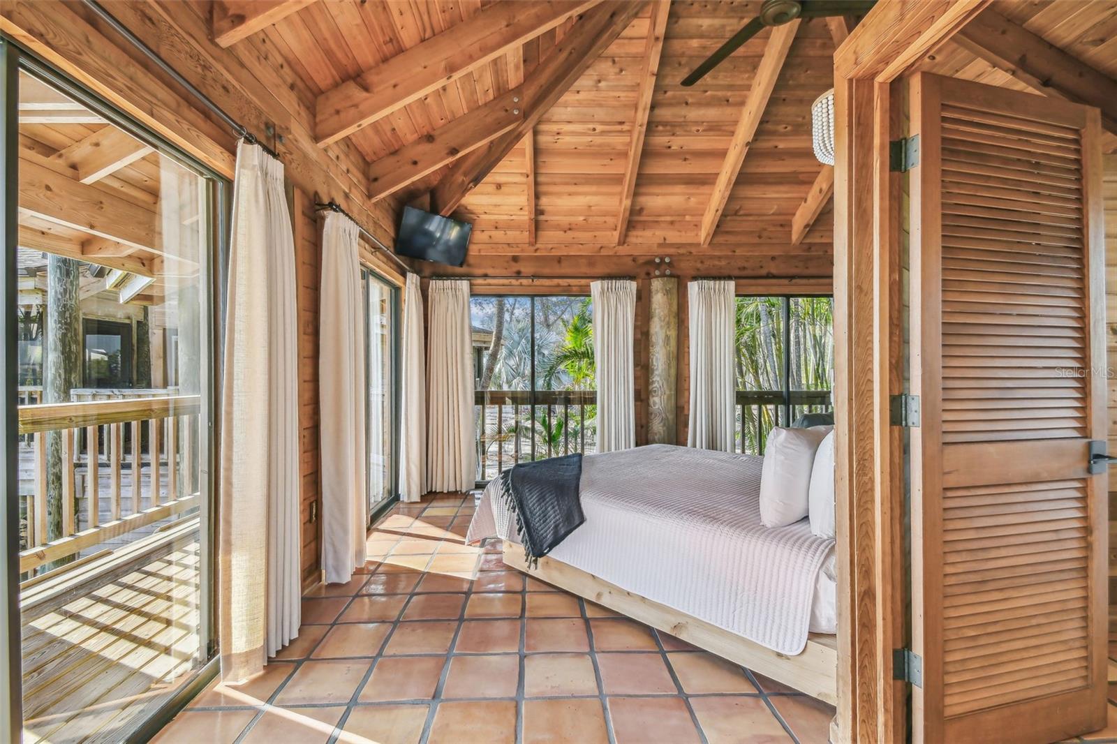 Image 53 of 100 For 7147 La Lenaire Drive