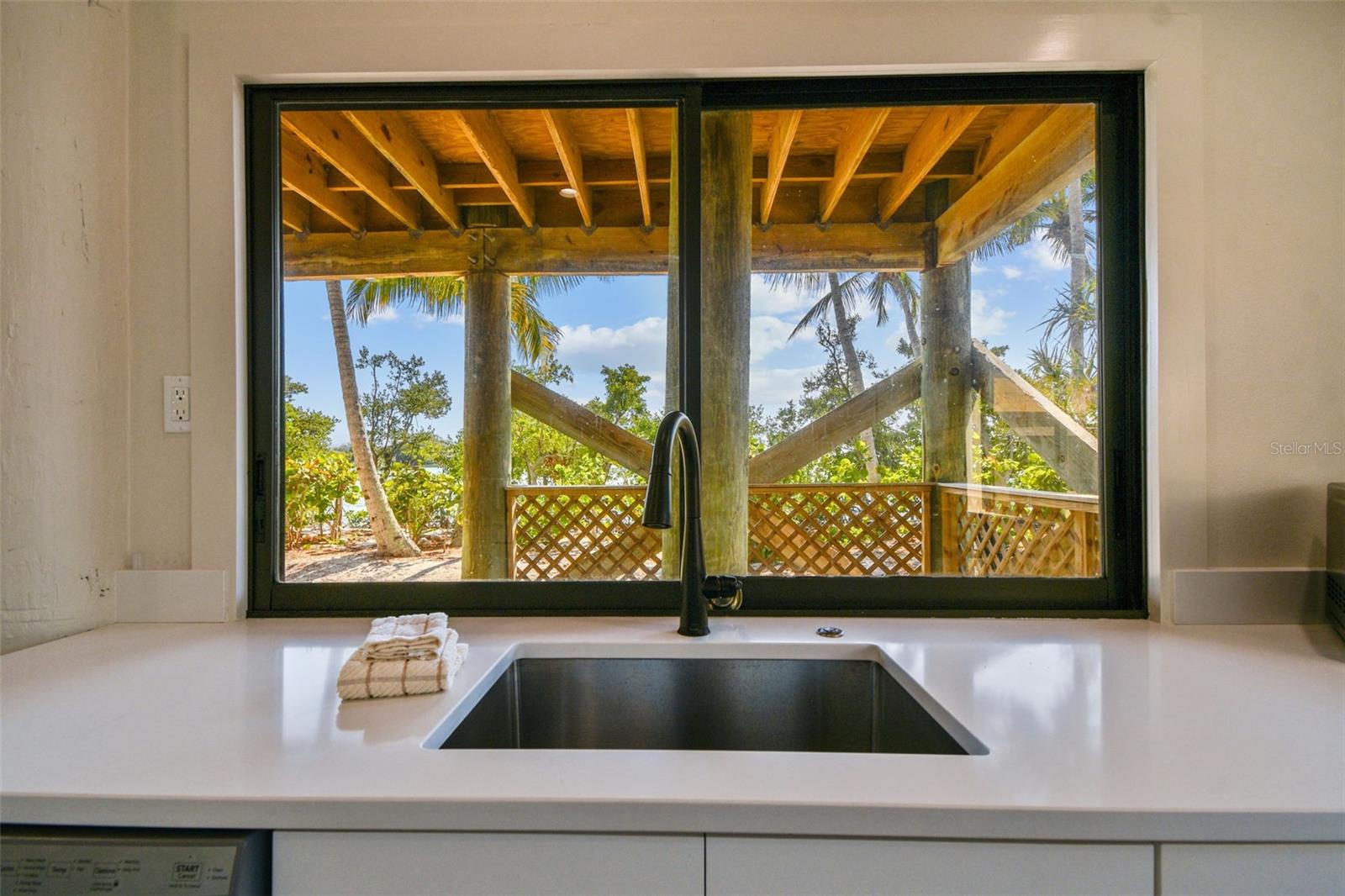 Image 74 of 100 For 7147 La Lenaire Drive