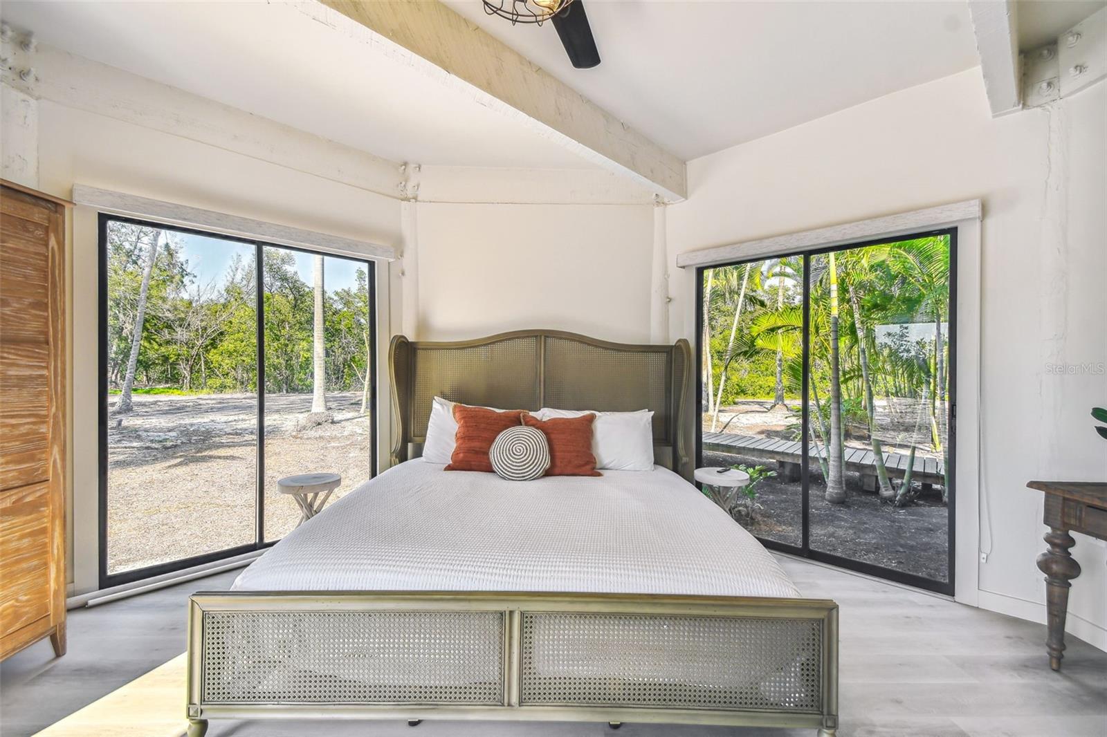 Image 76 of 100 For 7147 La Lenaire Drive