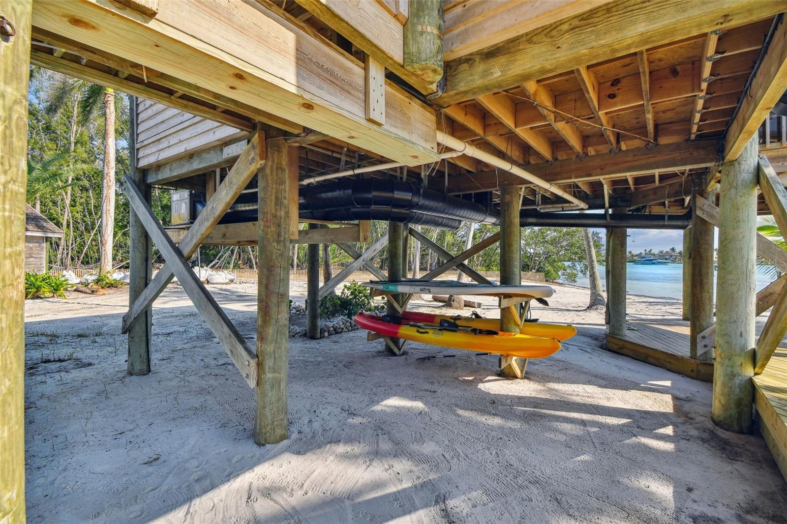 Image 84 of 100 For 7147 La Lenaire Drive