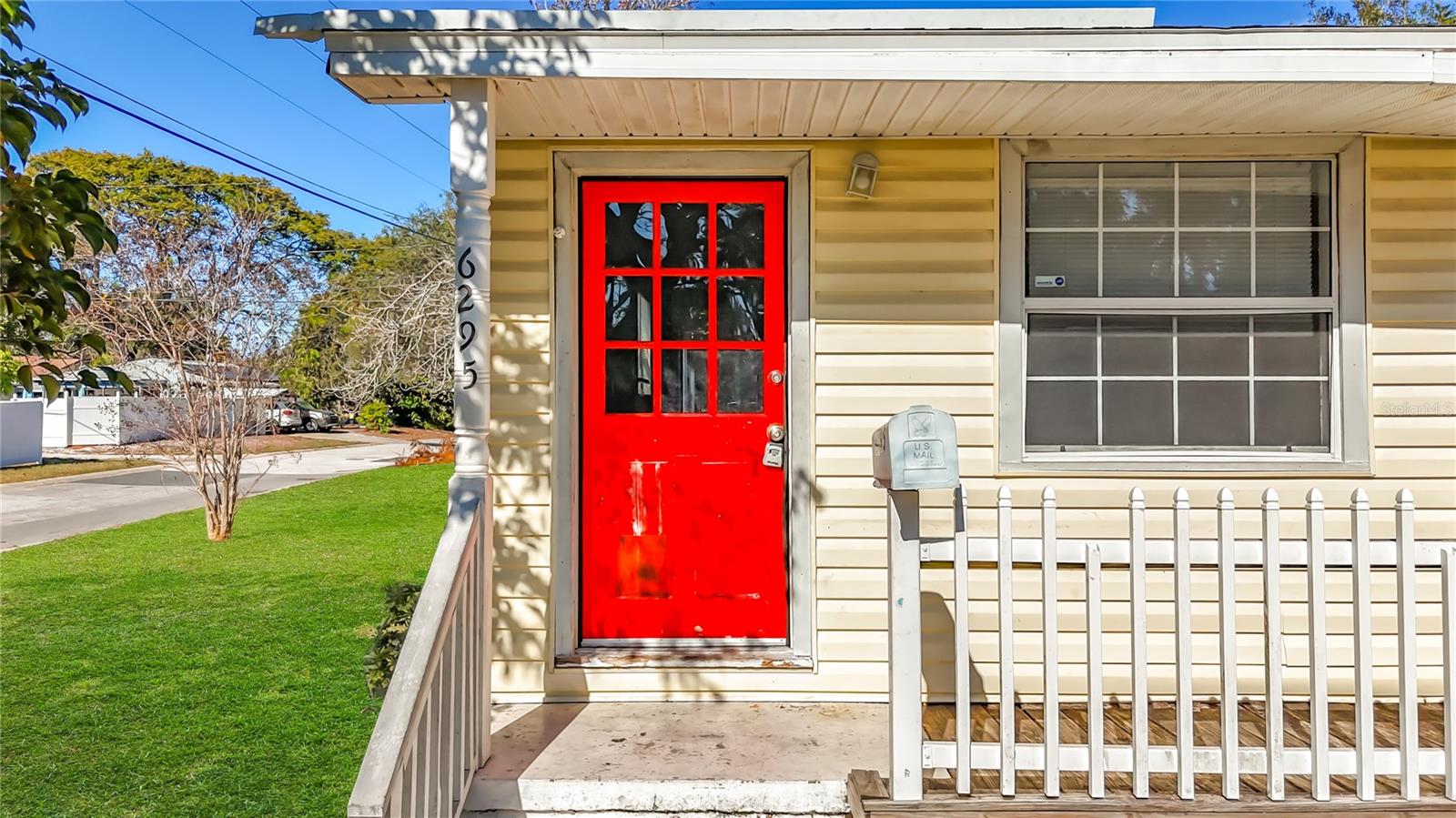 Image 2 of 62 For 6295 3rd Avenue S