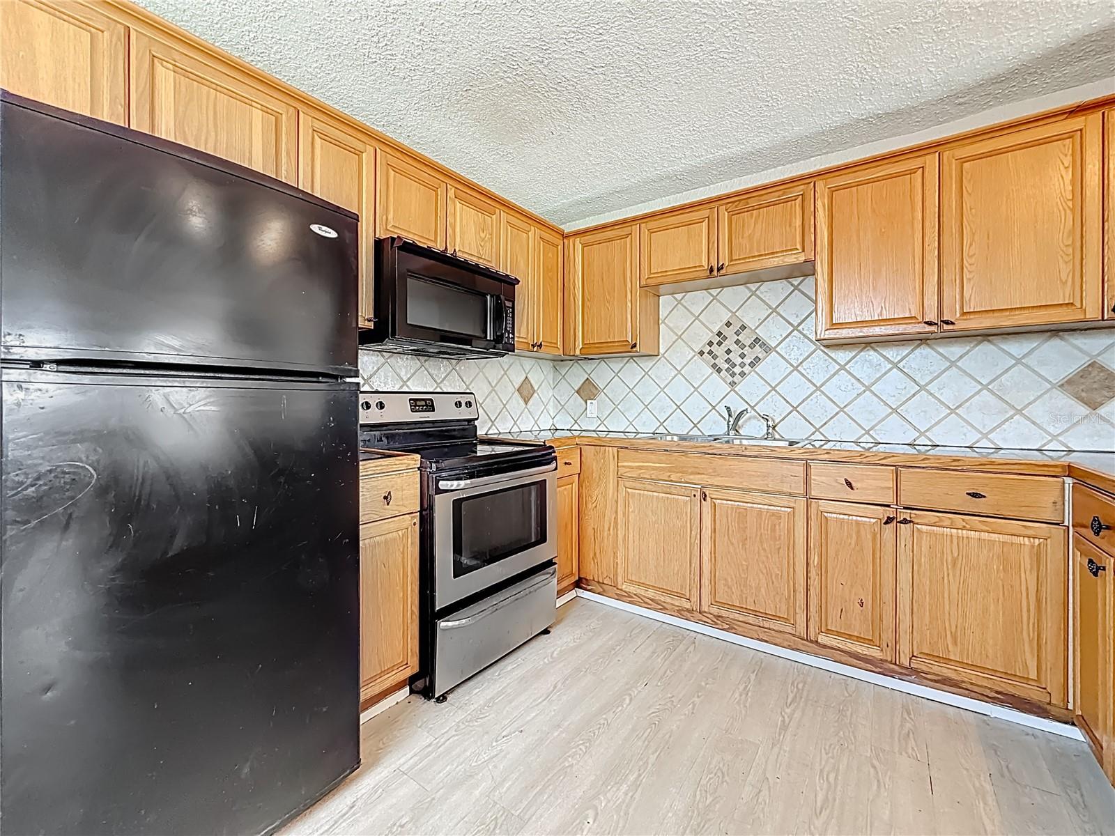 Image 20 of 62 For 6295 3rd Avenue S