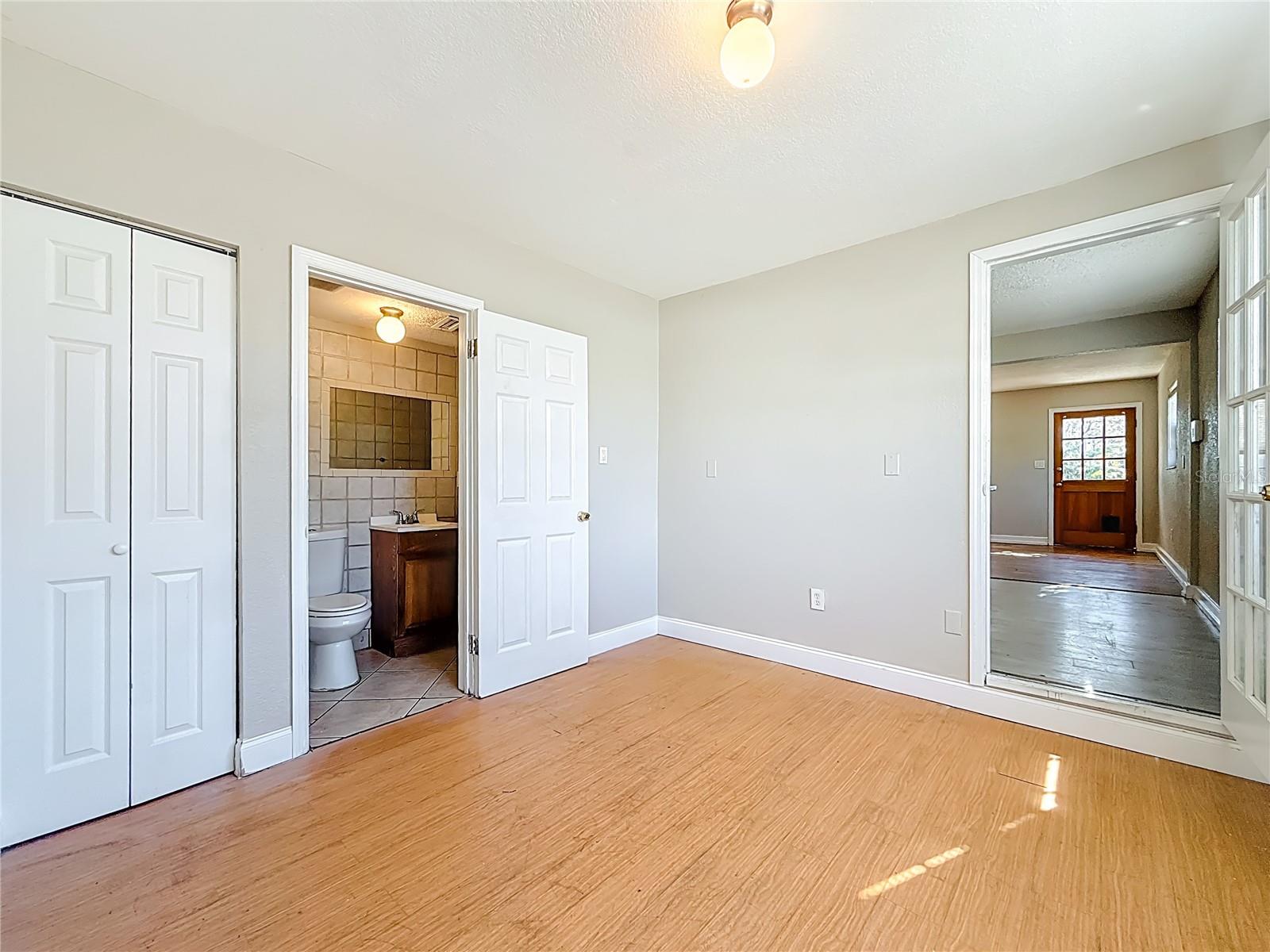 Image 36 of 62 For 6295 3rd Avenue S