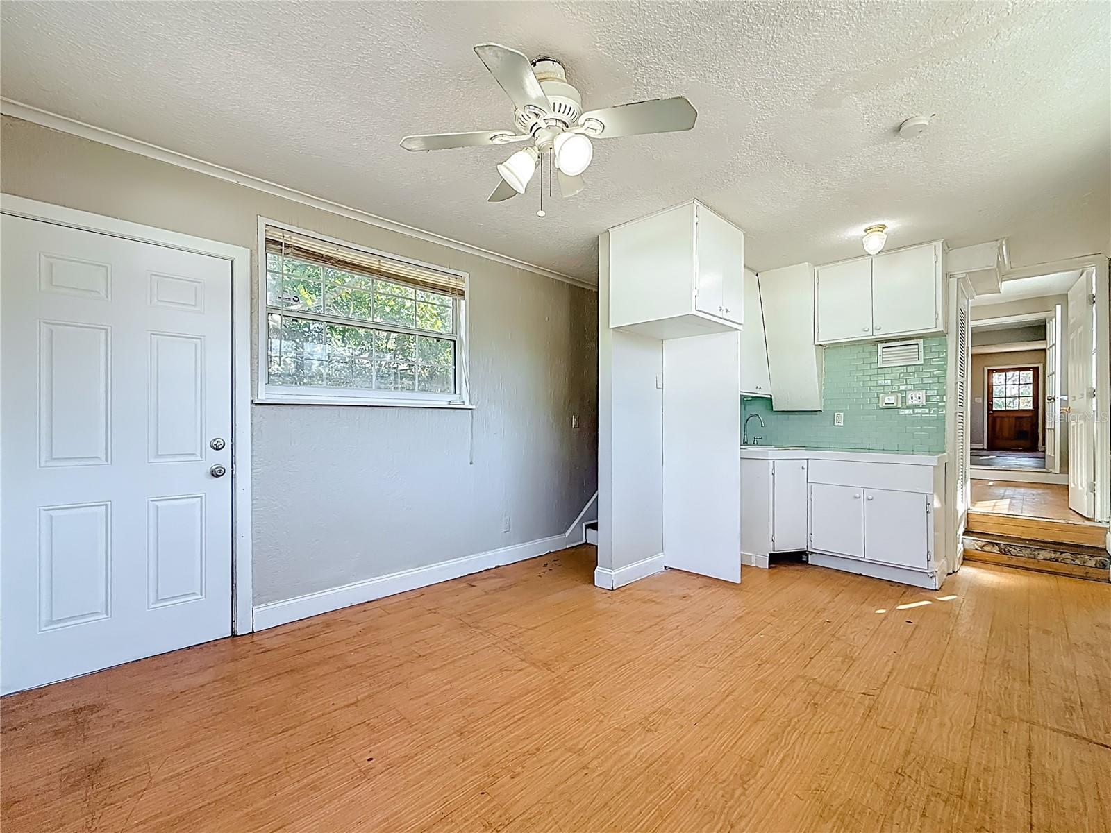 Image 40 of 62 For 6295 3rd Avenue S