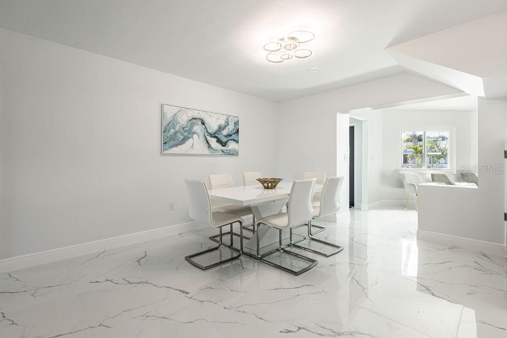 Image 8 of 26 For 14019 Parsley Drive