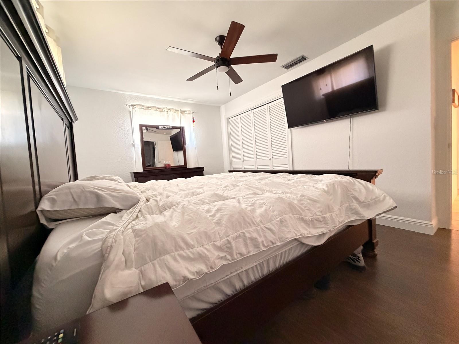 Image 18 of 32 For 1667 Dakota Avenue Ne