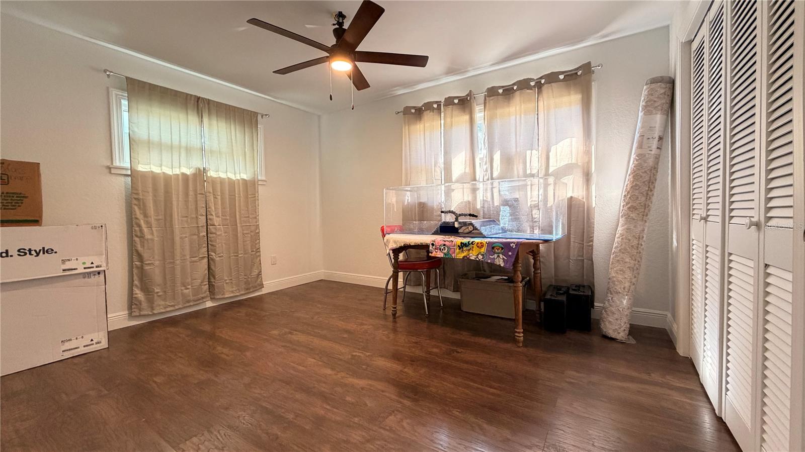 Image 24 of 32 For 1667 Dakota Avenue Ne