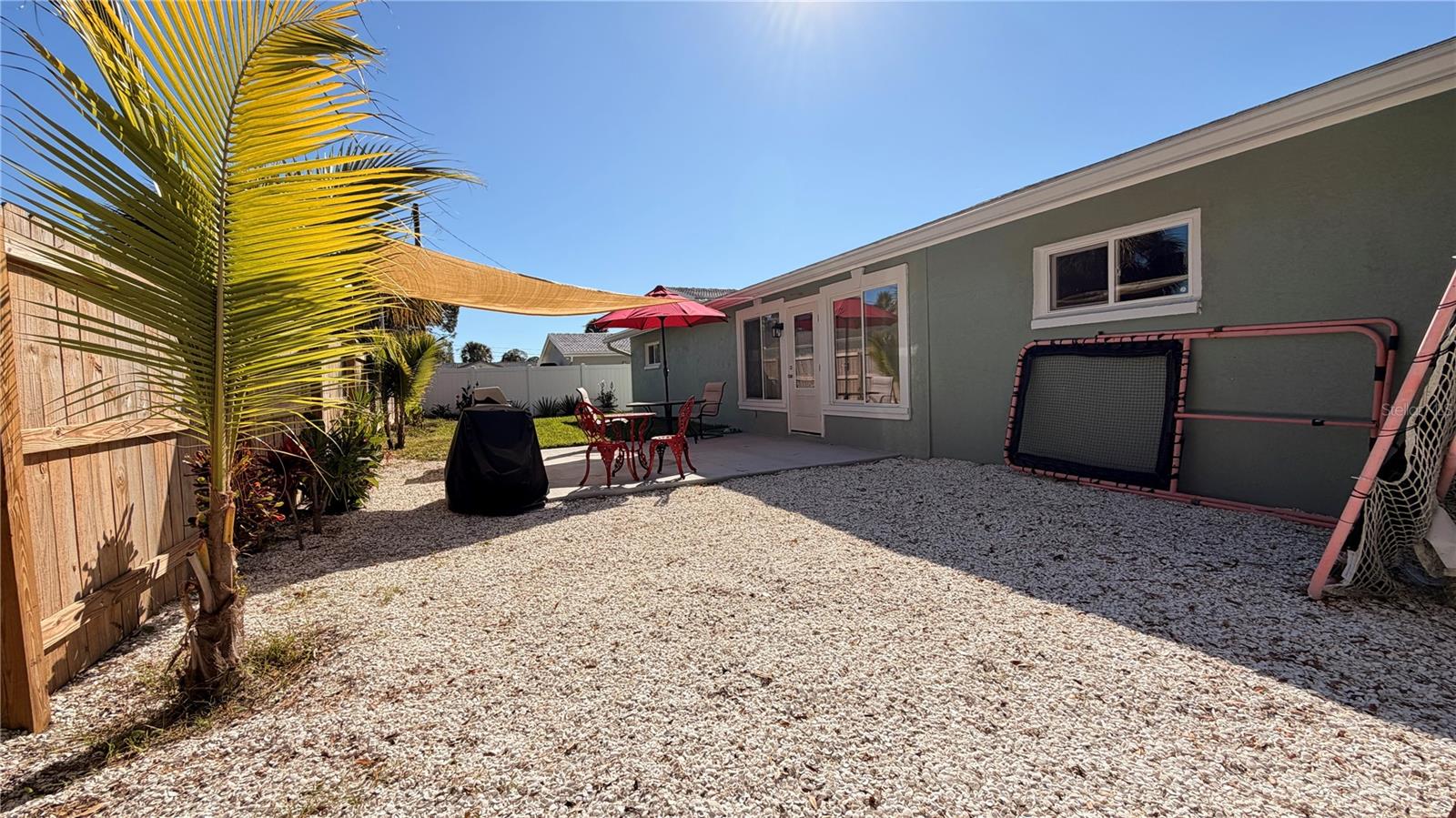 Image 25 of 32 For 1667 Dakota Avenue Ne