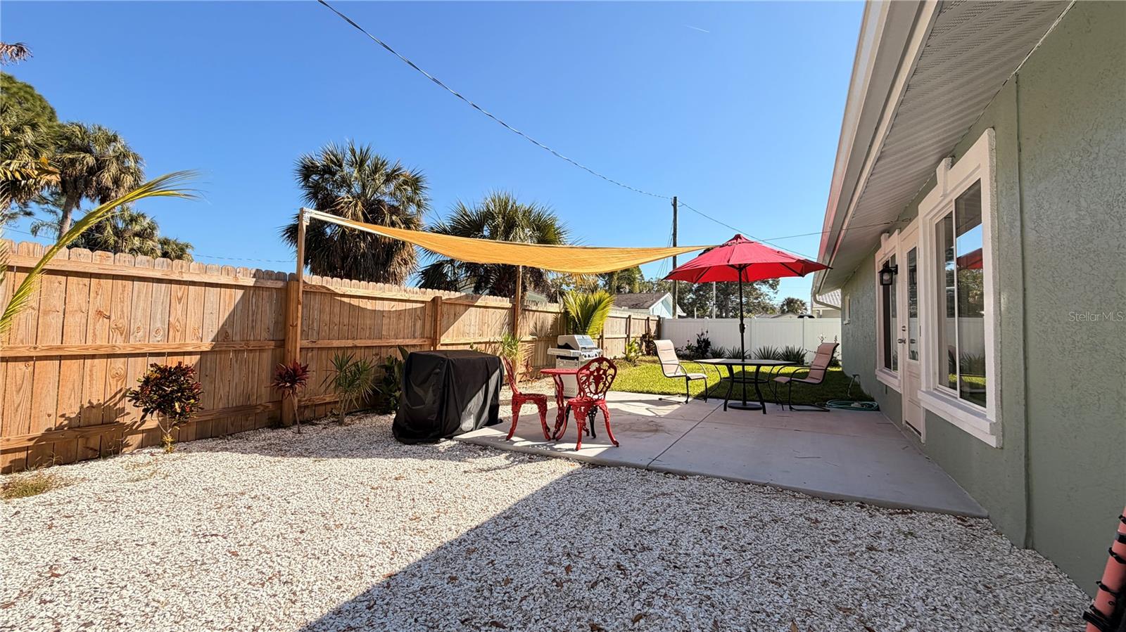 Image 26 of 32 For 1667 Dakota Avenue Ne