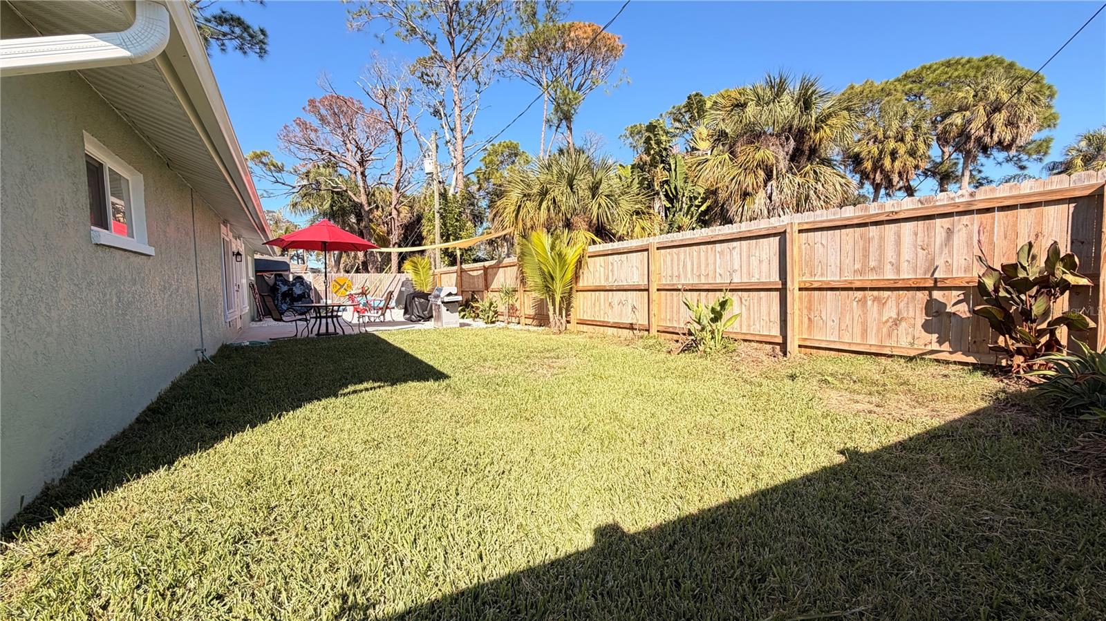 Image 29 of 32 For 1667 Dakota Avenue Ne