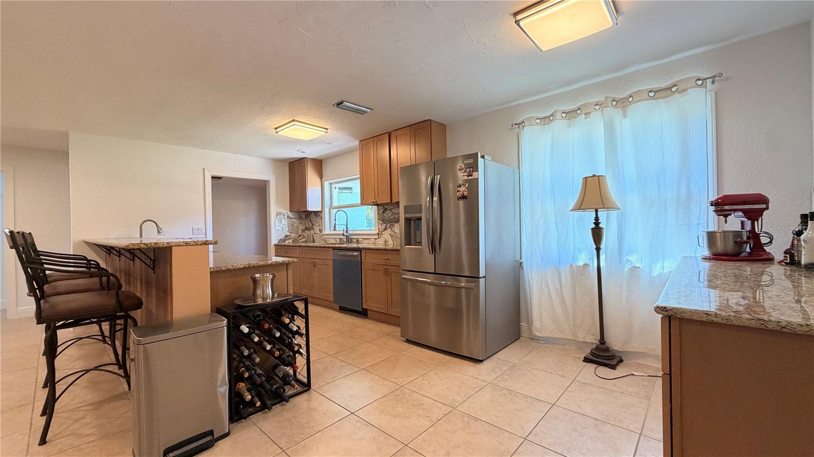 Image 7 of 32 For 1667 Dakota Avenue Ne