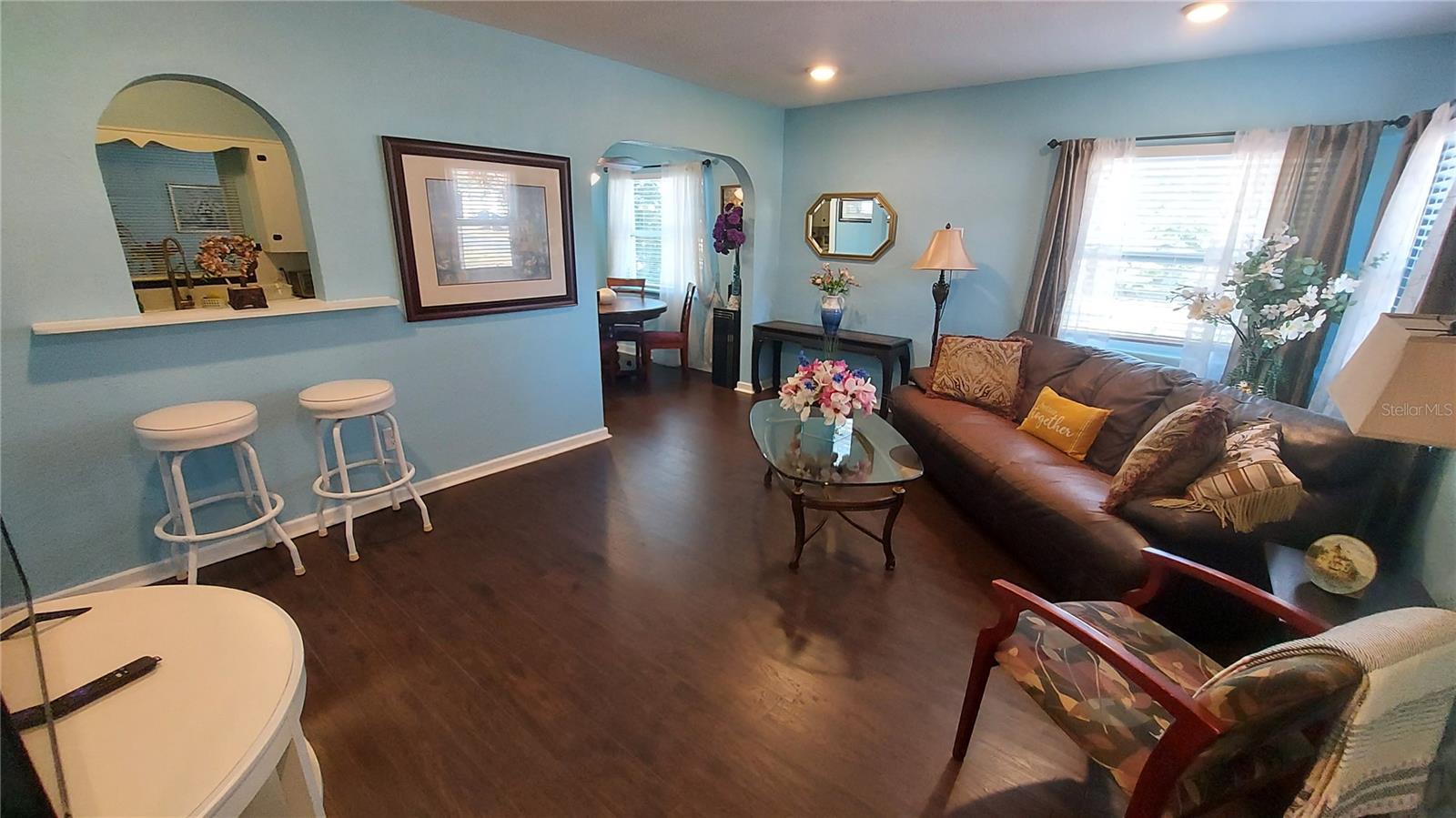 Image 5 of 36 For 110 Crest Avenue