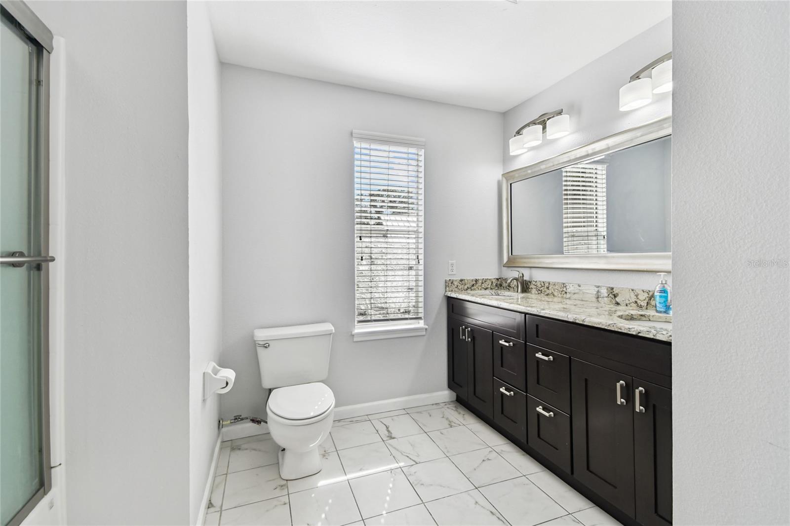 Image 11 of 26 For 13022 Arborview Place