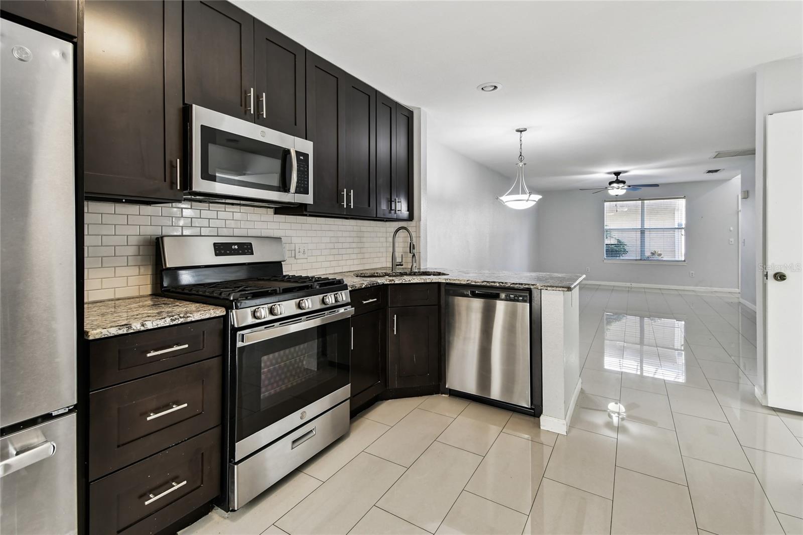 Image 2 of 26 For 13022 Arborview Place