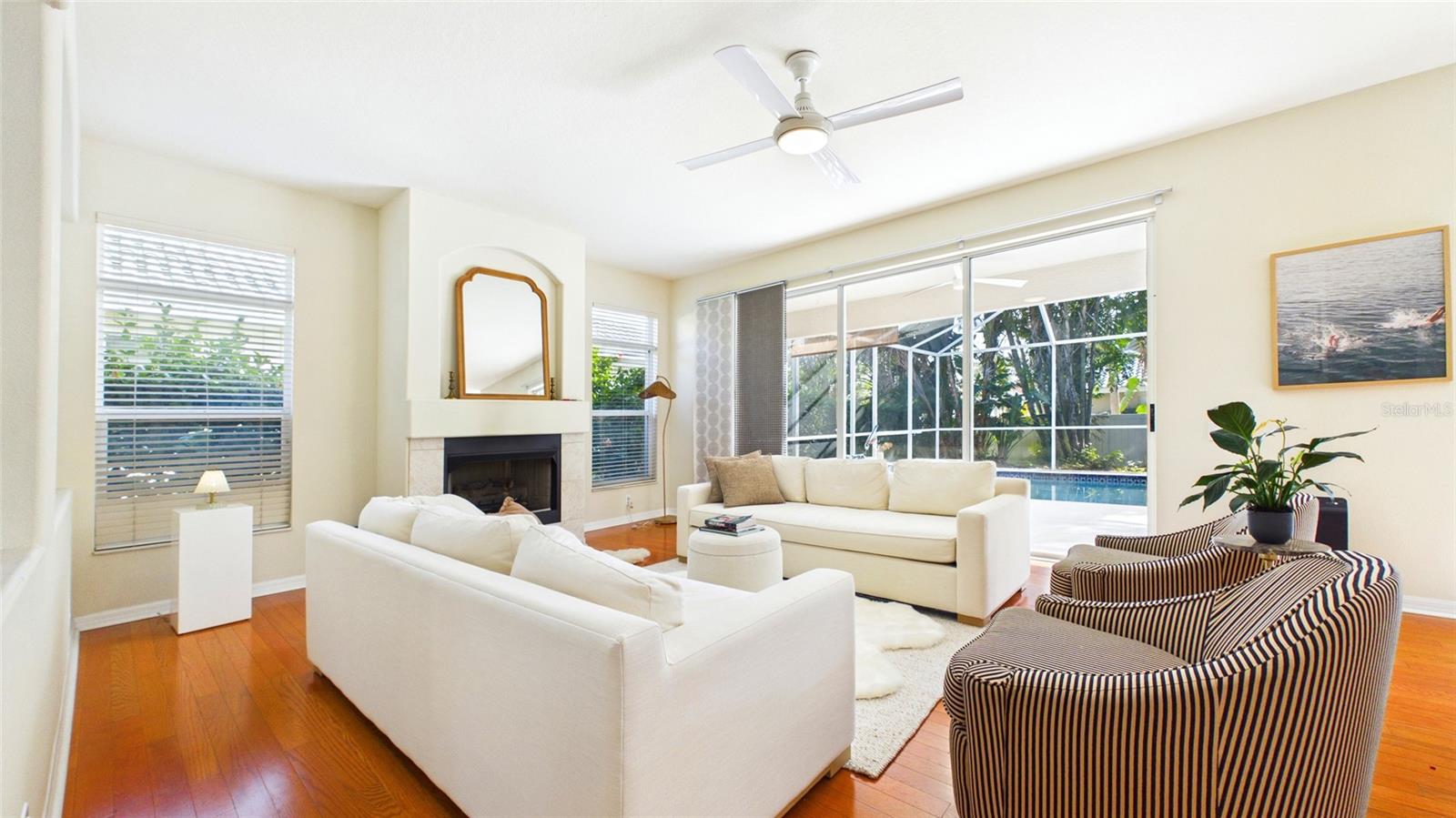 Image 21 of 59 For 2215 Clarine Way N