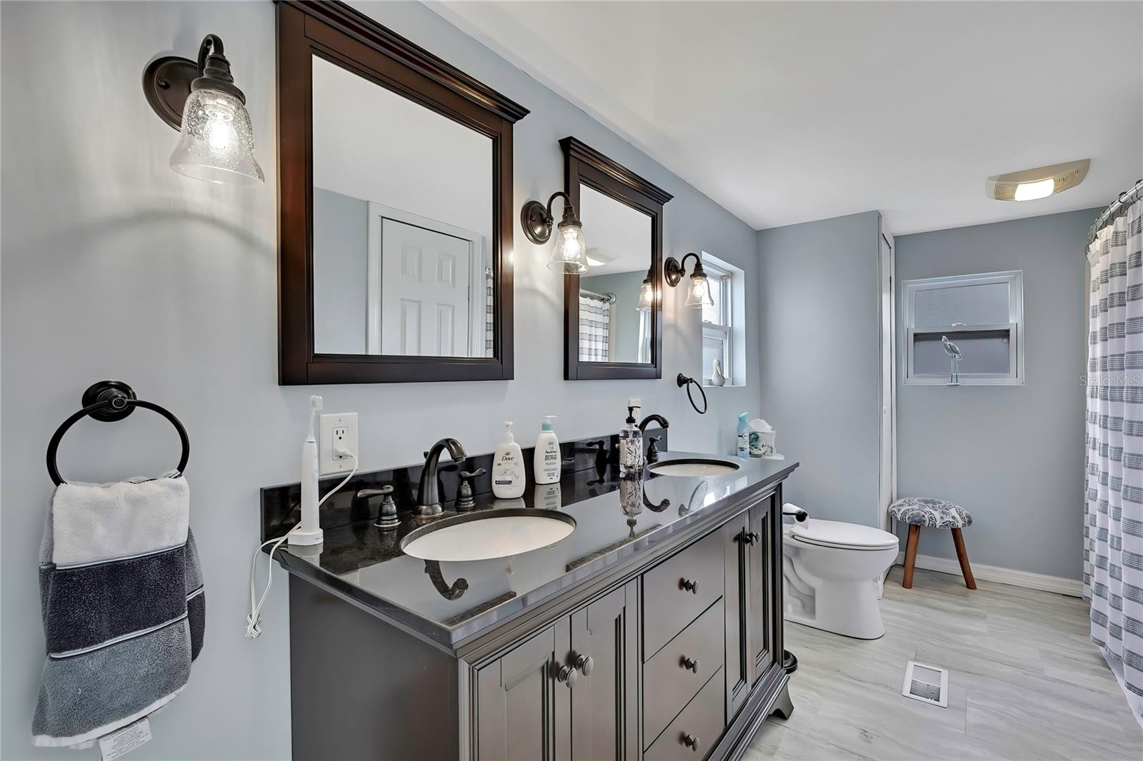 Image 29 of 53 For 3110 Beaver Creek Drive