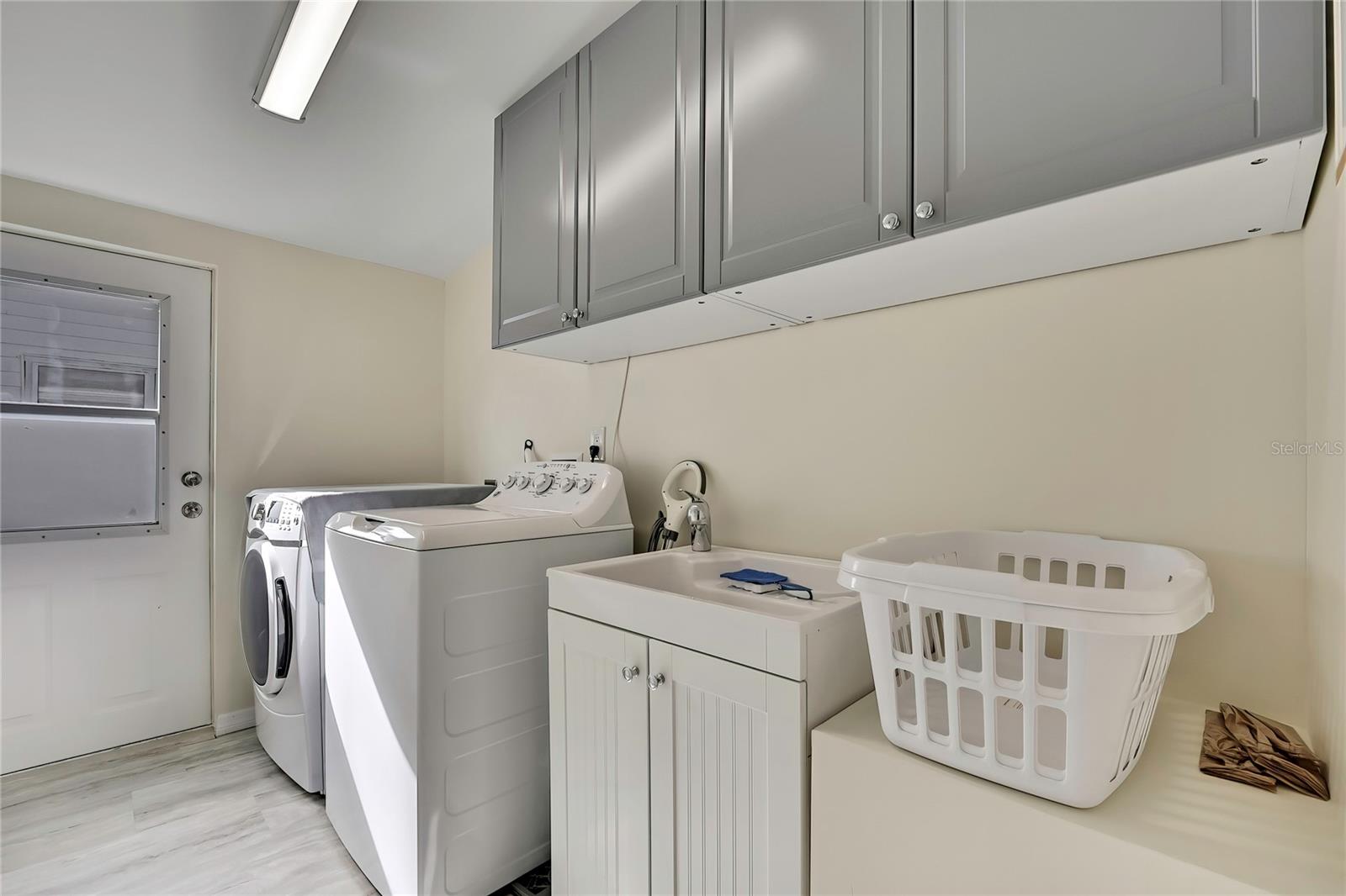 Image 37 of 53 For 3110 Beaver Creek Drive