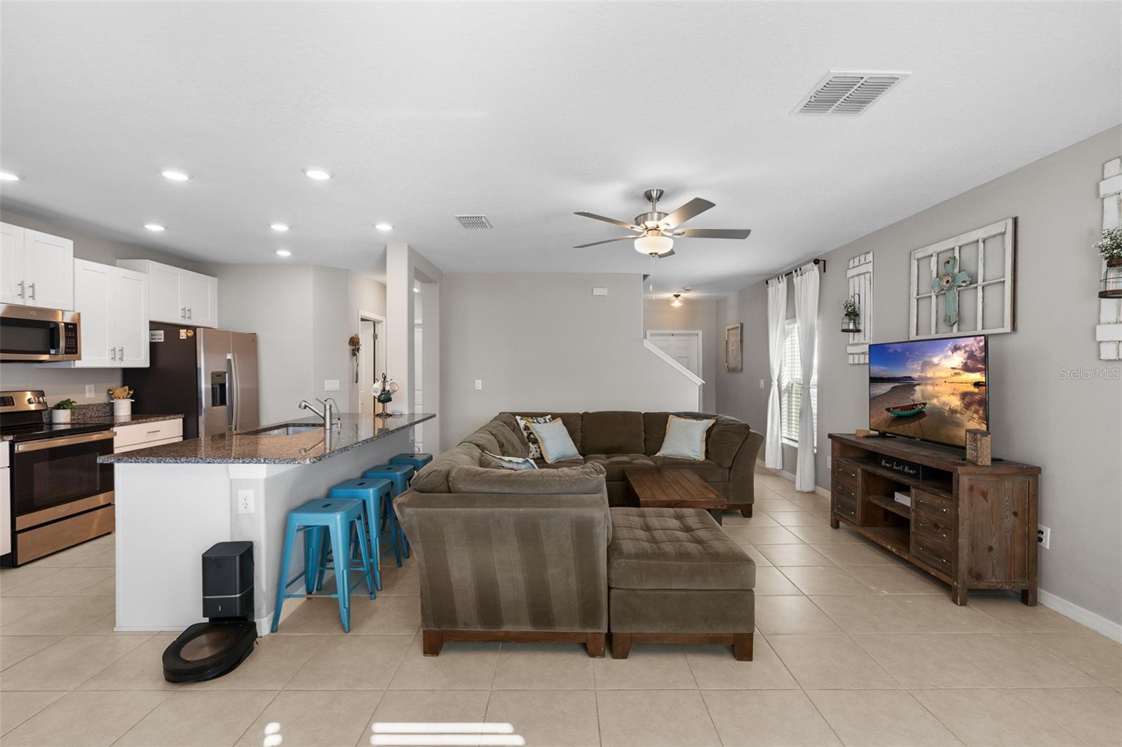 Image 13 of 47 For 36412 Garden Wall Way