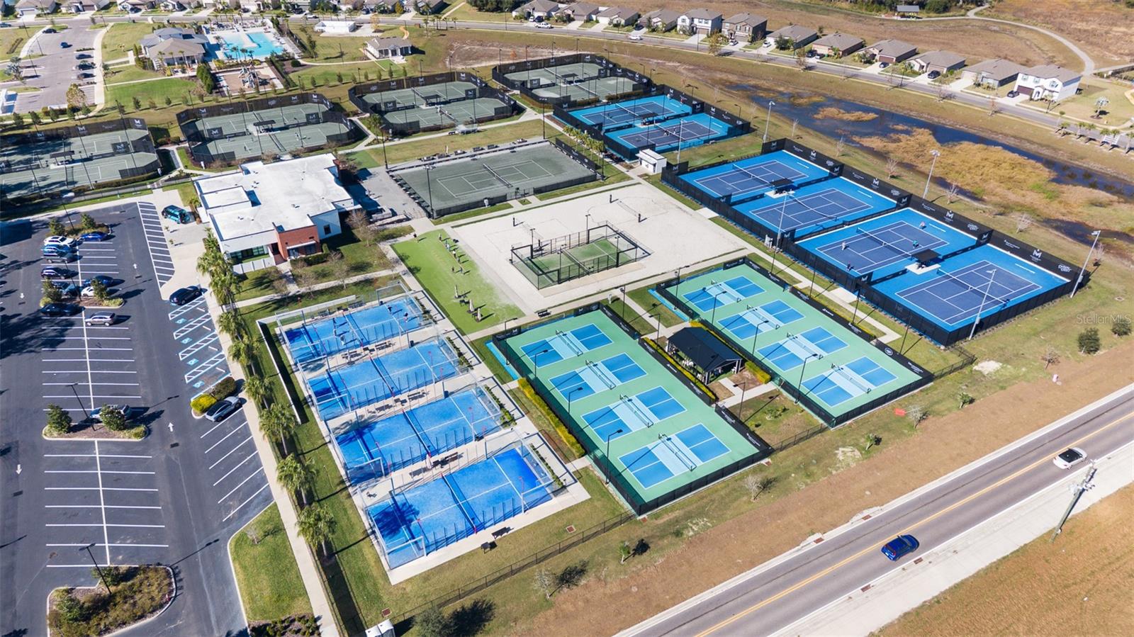 Image 23 of 47 For 36412 Garden Wall Way