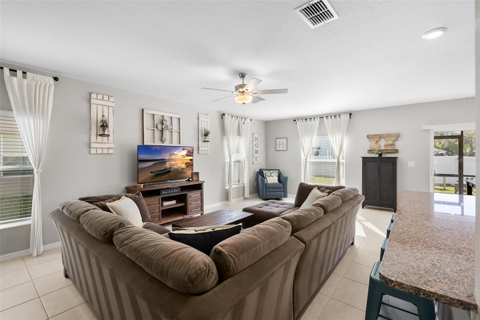 Image 39 of 47 For 36412 Garden Wall Way