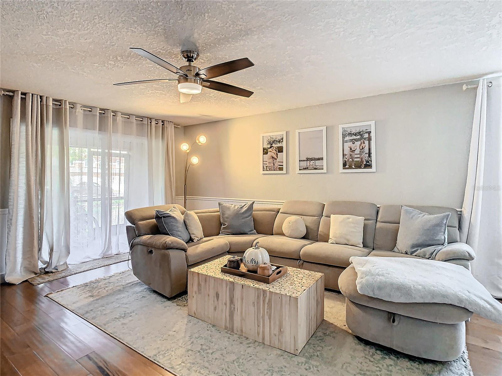 Listing photo id 9 for 14623 Par Club Circle 14623