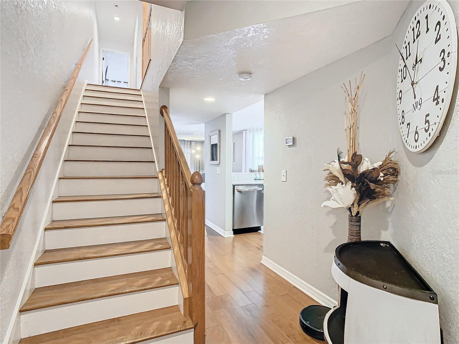 Listing photo id 1 for 14623 Par Club Circle 14623