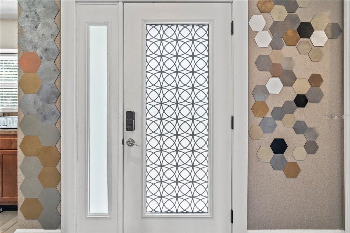 Image 4 of 27 For 9811 Sir Frederick Street