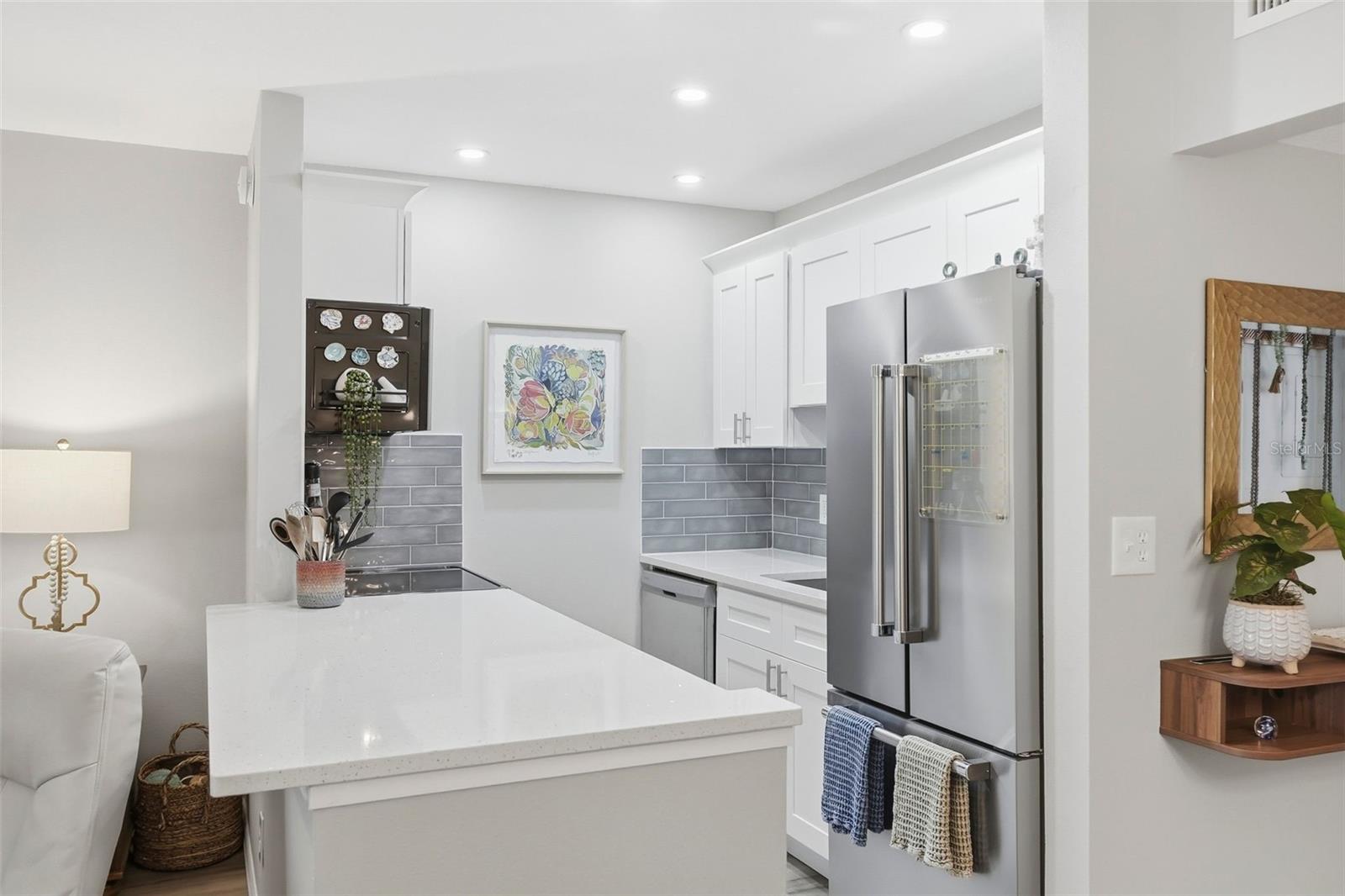 Image 7 of 60 For 12300 Vonn Road 10201