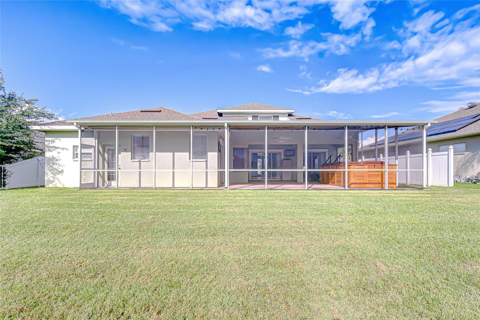 Image 31 of 33 For 22704 Cliffside Way