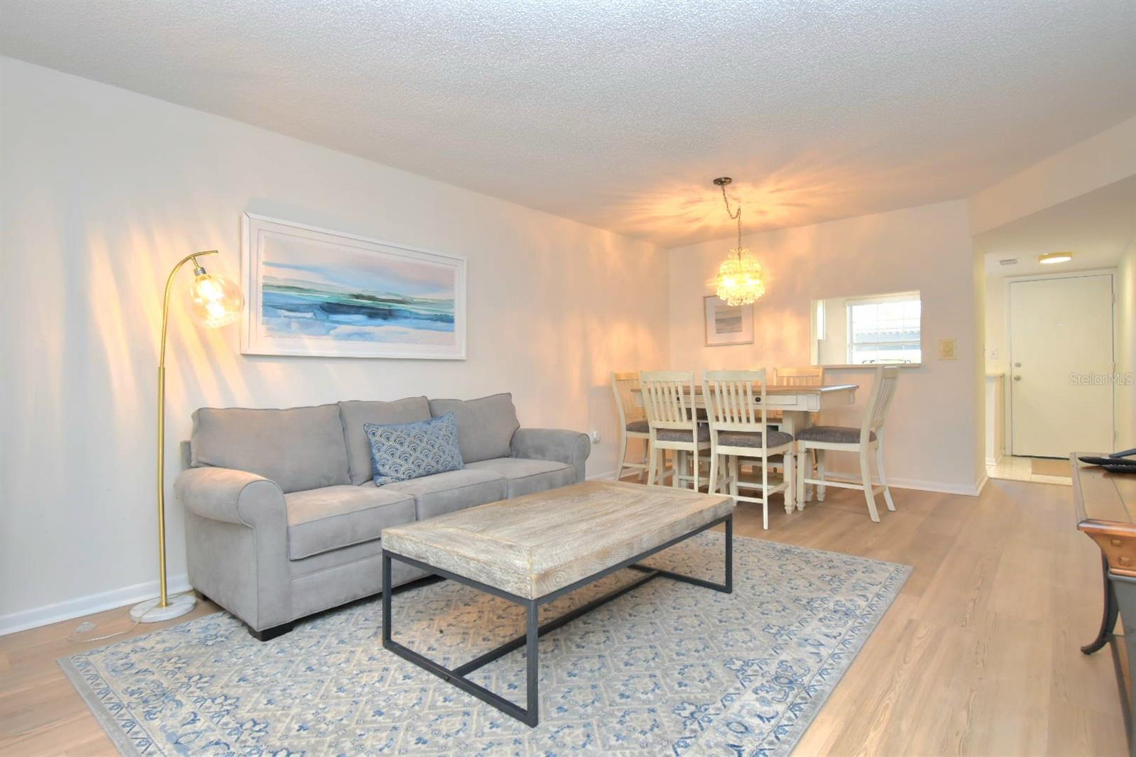 Image 12 of 32 For 970 Virginia Street 109