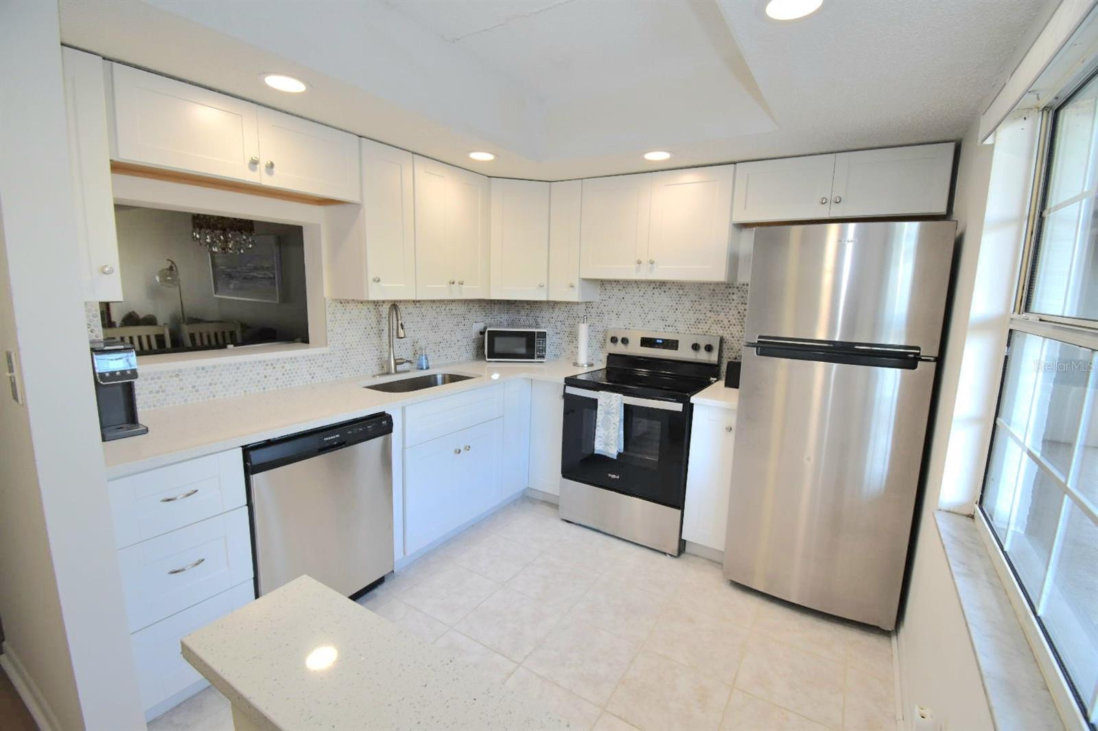 Image 5 of 32 For 970 Virginia Street 109