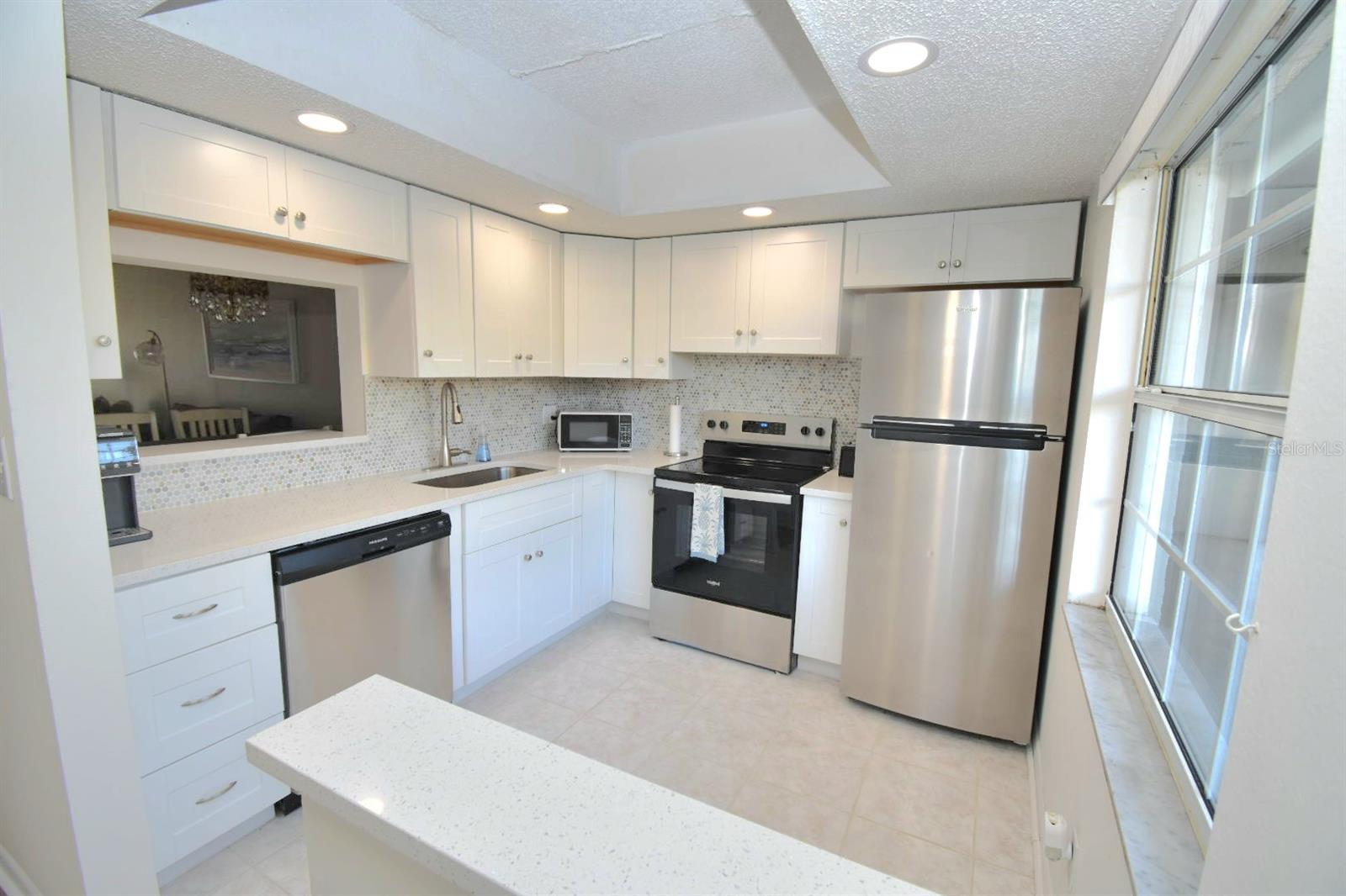 Image 6 of 32 For 970 Virginia Street 109