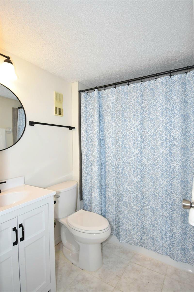 Image 9 of 32 For 970 Virginia Street 109