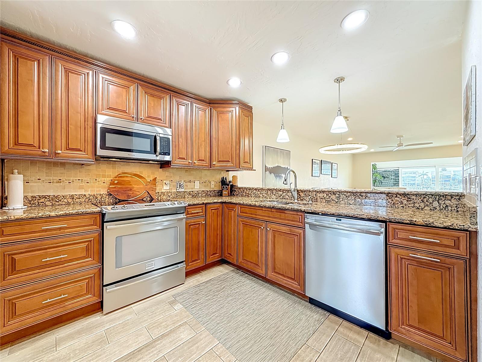 Image 18 of 71 For 10200 Regal Drive 3