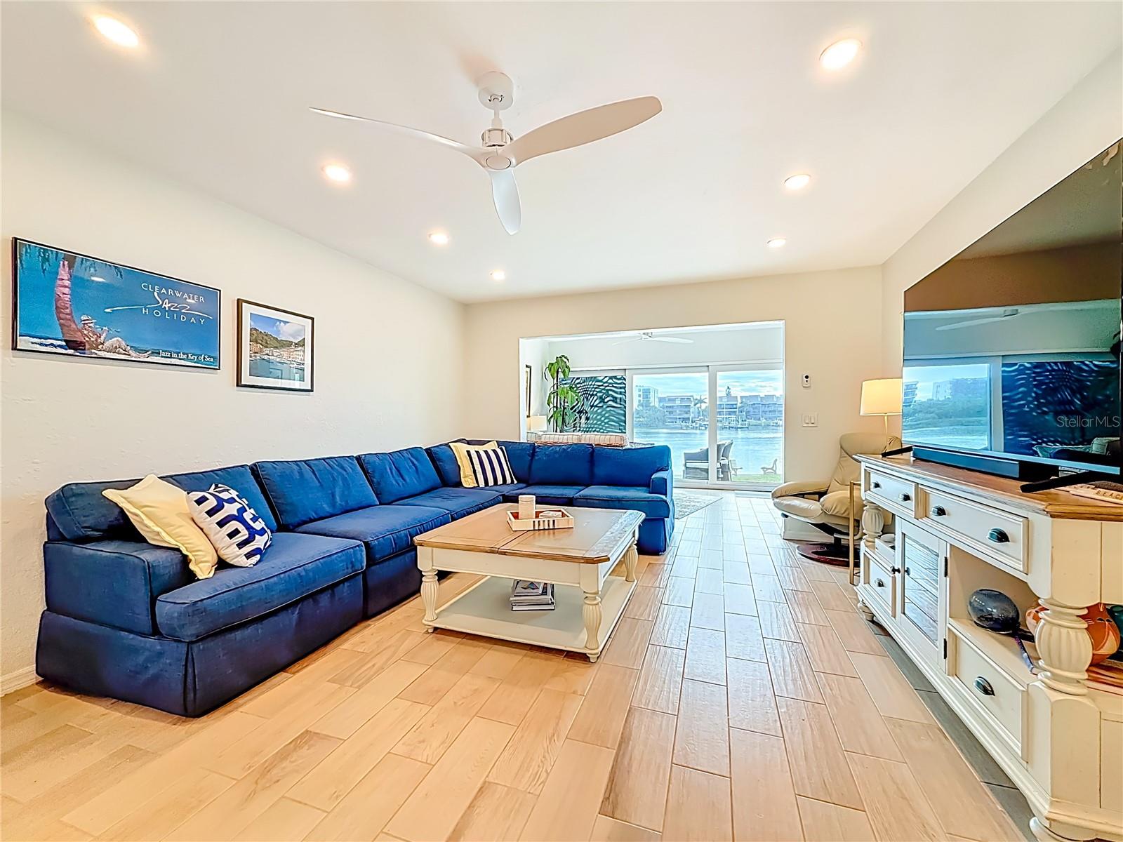 Image 31 of 71 For 10200 Regal Drive 3