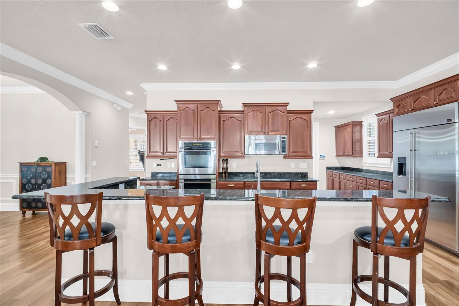 Listing photo id 9 for 6810 Shamrock Road